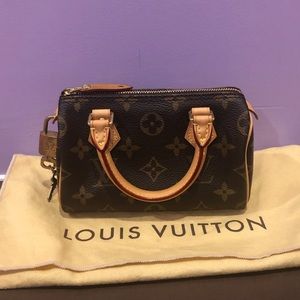 Authentic Louis Vuitton mini speedy